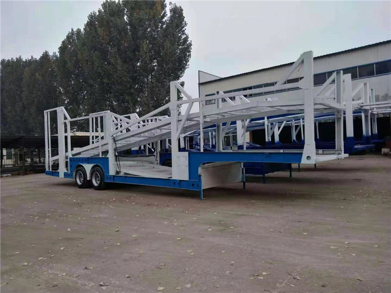 欄板掛車(chē)